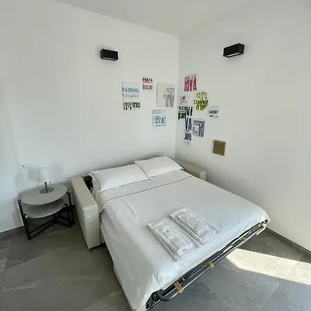 Du Aparments דירה